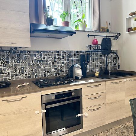 Loft Moderno Con Terrazzo Lägenhet Milano Exteriör bild