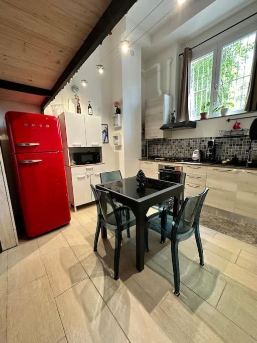 Loft Moderno Con Terrazzo Lägenhet Milano Exteriör bild