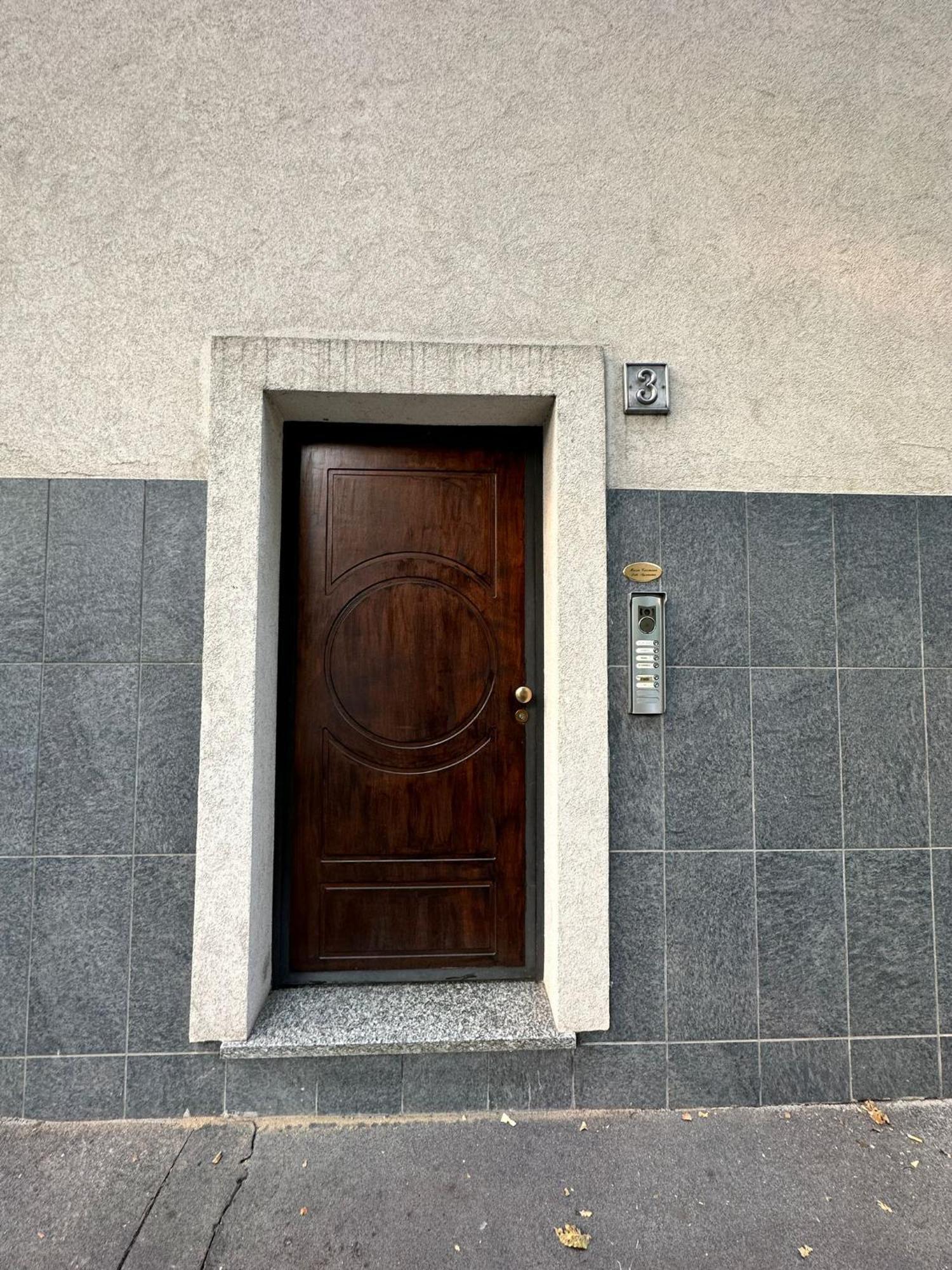 Loft Moderno Con Terrazzo Lägenhet Milano Exteriör bild